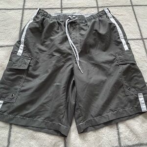 Croft & Barrow Men's Gray Swimming Cargo Shorts size Large